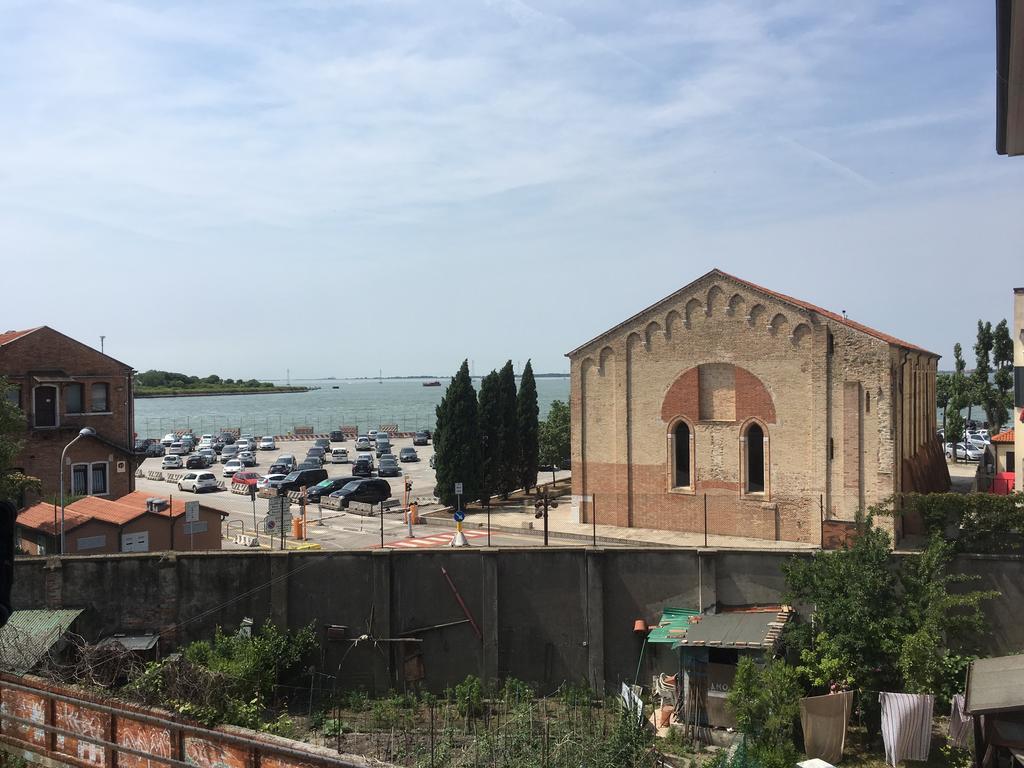 Ca' Santa Marta Apartment Βενετία Εξωτερικό φωτογραφία